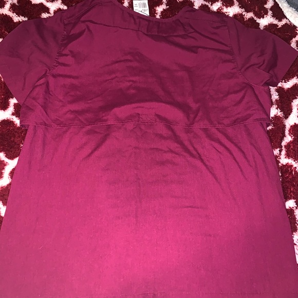 Landau platinum men’s scrub top - Picture 3 of 3